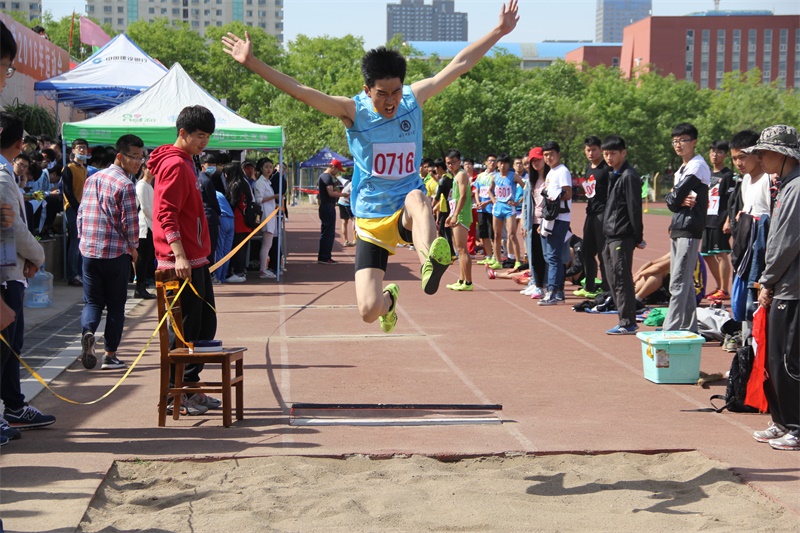 12跳远